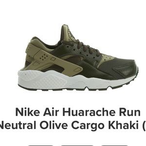 Women’s Nike Air Huarache sneakers